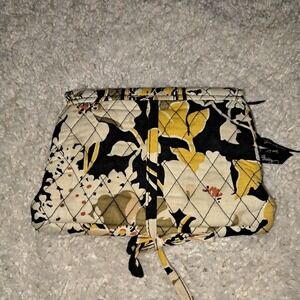 Vera Bradley Hanging Travel Organizer Cosmetic Bag Floral Print Tie Closure‎